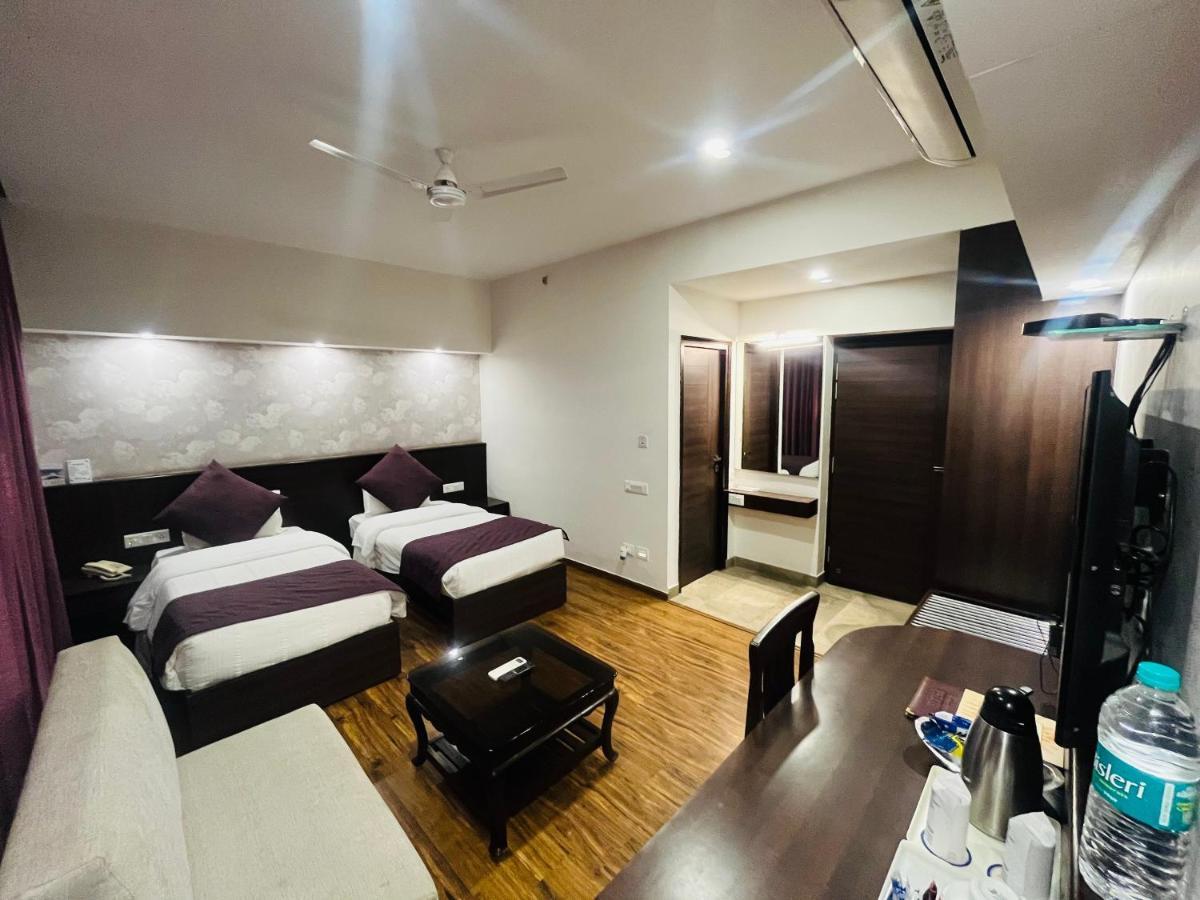 Hotel The Great Ganga Rishīkesh Zewnętrze zdjęcie