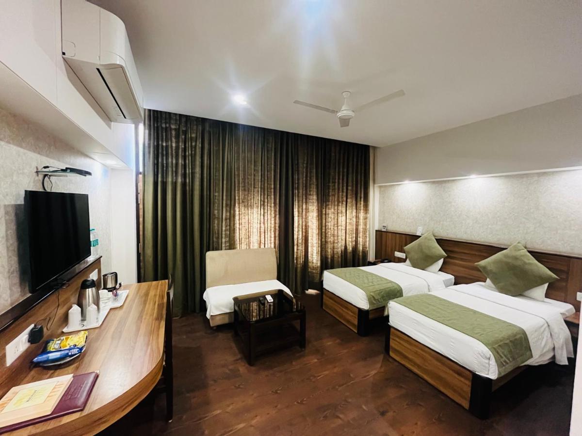 Hotel The Great Ganga Rishīkesh Zewnętrze zdjęcie